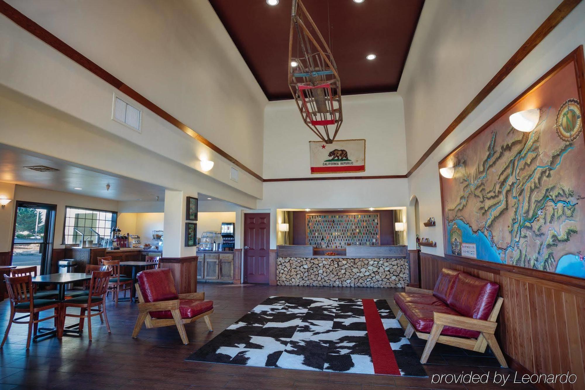The Redwood Riverwalk, A Boutique Hotel Fortuna Exterior photo